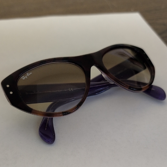 Ray-Ban Vagabond RB 4152 - Picture 1 of 8